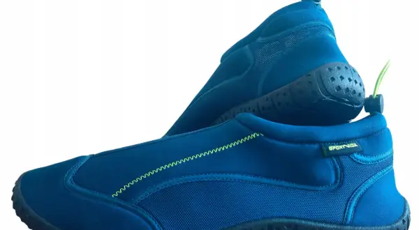 Buty do wody Decathlon: Aquashoes wybierz idealne i chroń stopy!