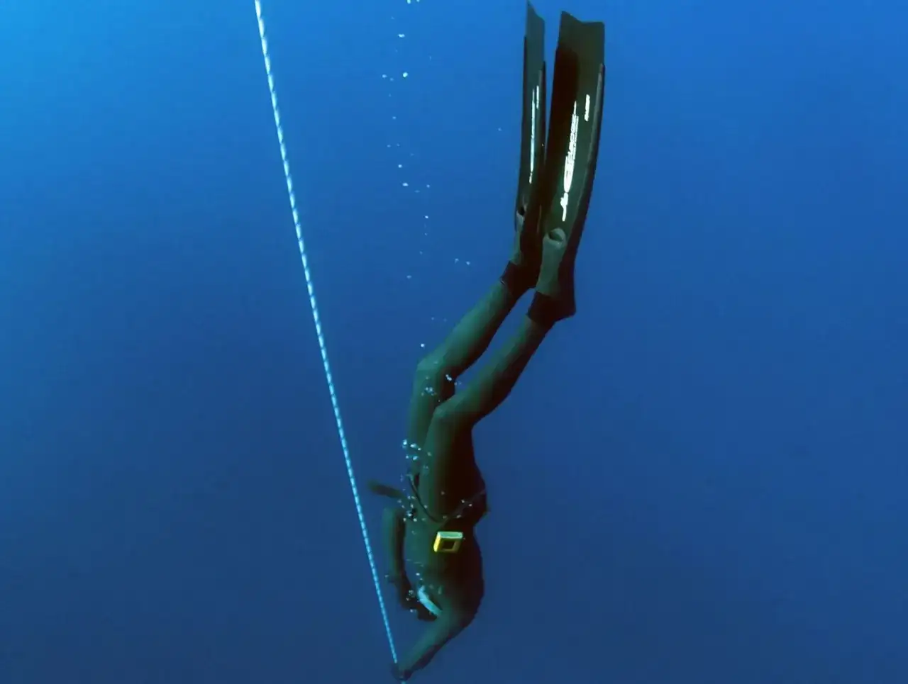 Rekordy we freedivingu - jak czytać wyniki bez pomyłek